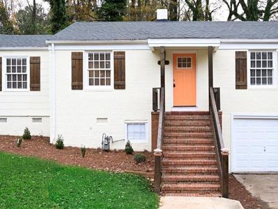 1909 Lisbon Dr SW, Atlanta, GA, 30310