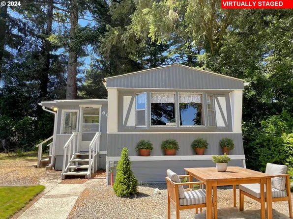 602 Shorepines Hts, Coos Bay, OR 97420