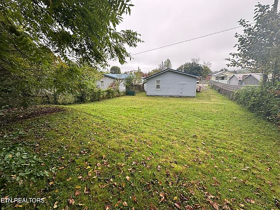 5th image of 252 Chasteen Dr