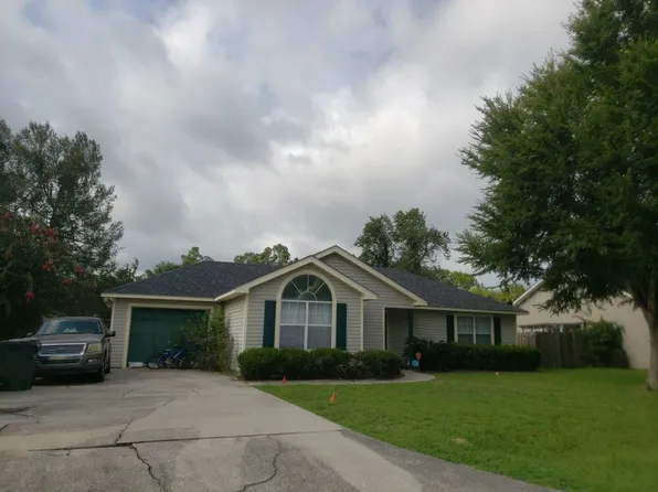 115 Sandalwood Dr, Brunswick, GA 31525