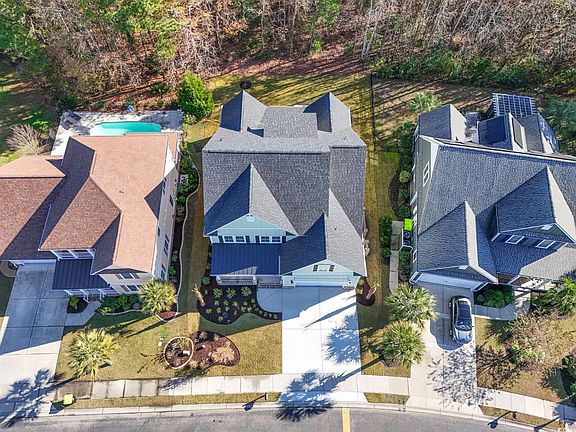 3rd image of 1086 East Isle of Palms Ave.