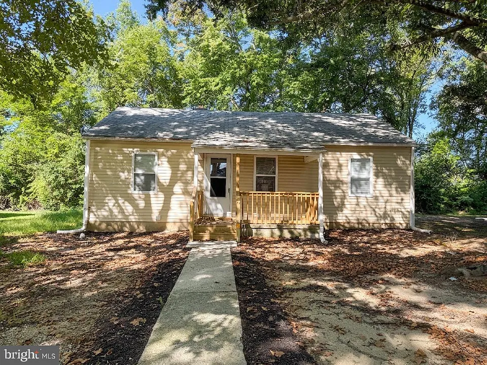 26 Oakland St
