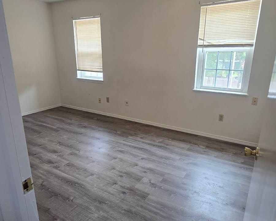 1st image of 2364 Heatherfield Ln