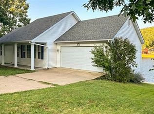 1713 Lake Shore Dr, Owensville, MO 65066