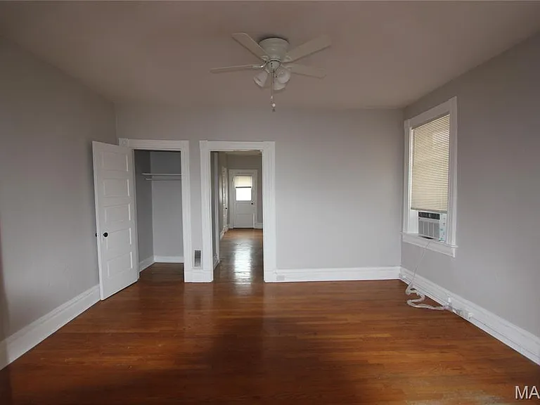 3504 Arsenal St #2F — Photo 2