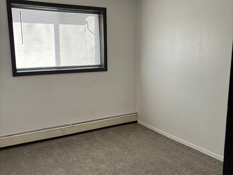 94 Farewell Ave — Photo 27