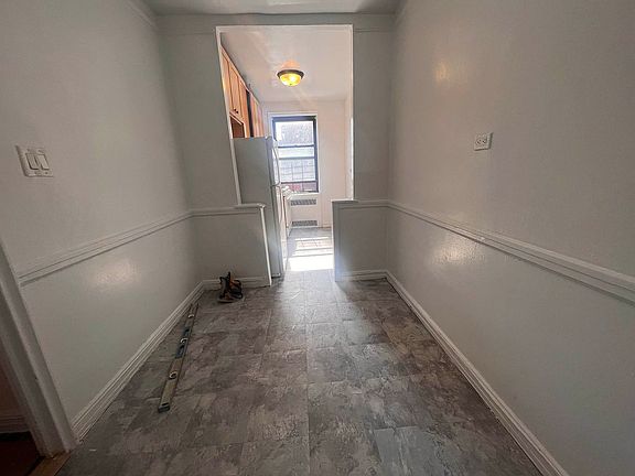 3rd image of 1456 E 29th St #6A