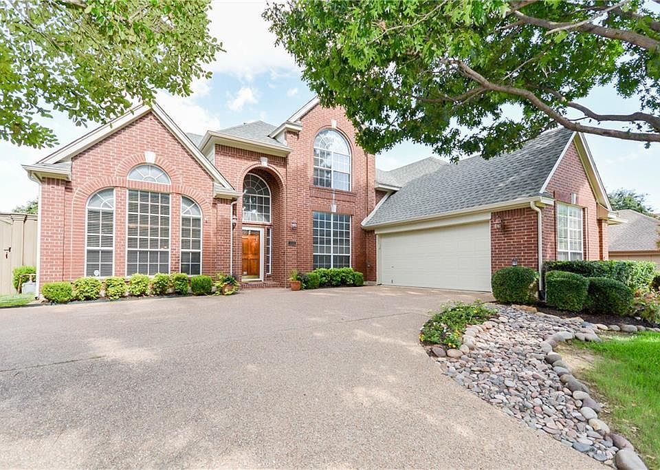 1st image of 109 Spyglass Dr