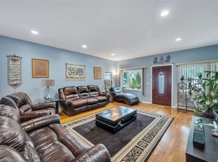 1000 Lewiston St, Franklin Square, NY 11010