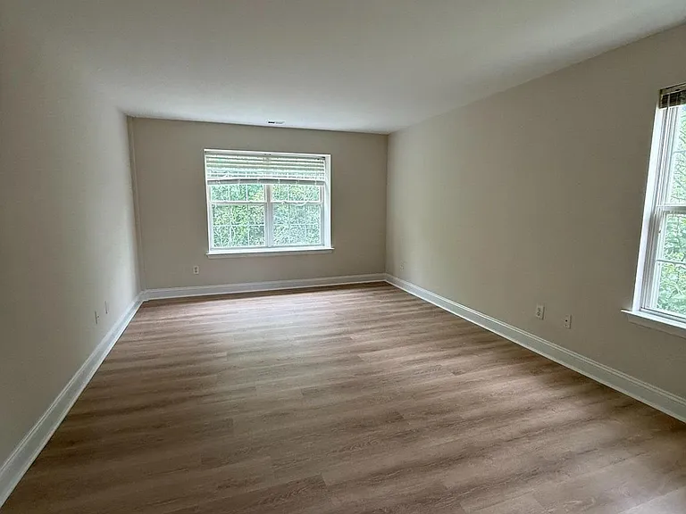 47 Ross Way — Photo 20