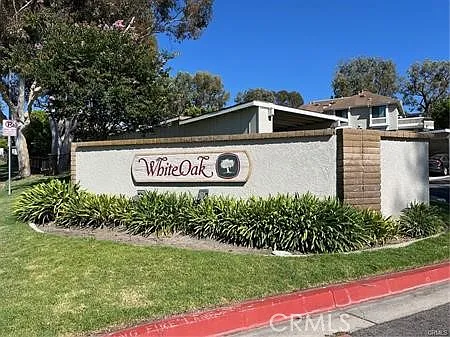 2 bed, 1.5 bath, 957 sqft, $2,950 — Photo 4