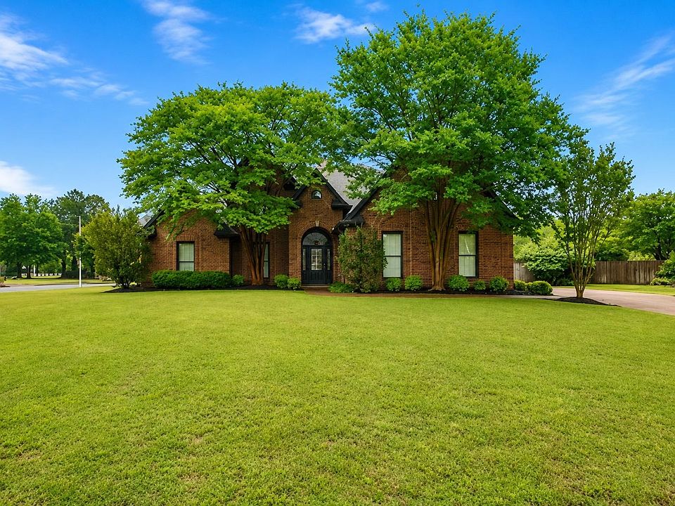 1st image of 564 Fern Meadow Cv