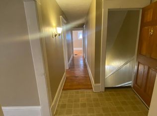 511 Wealthy St SE #B, Grand Rapids, MI 49503