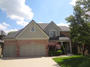 5545 NE Northgate Xing, Lees Summit, MO 64064