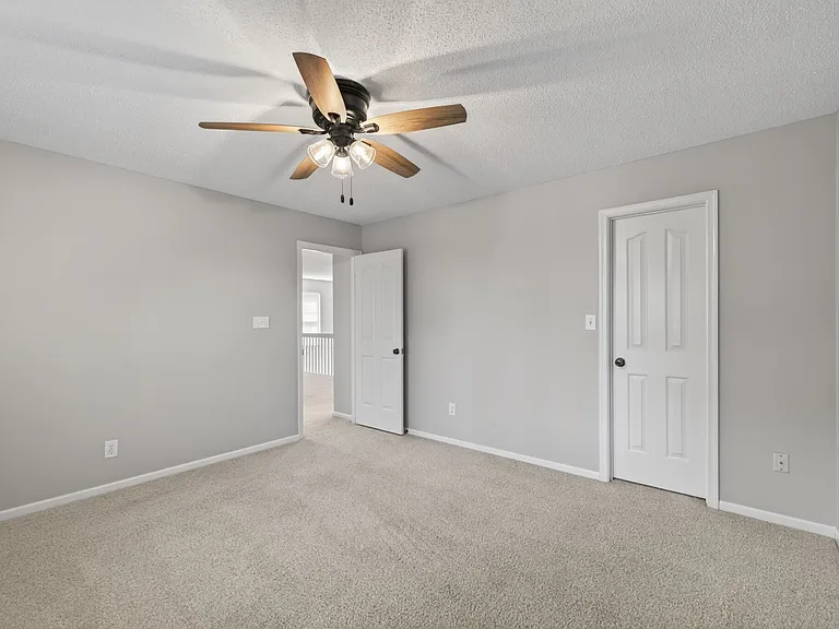 1537 Tallwood Cir — Photo 19