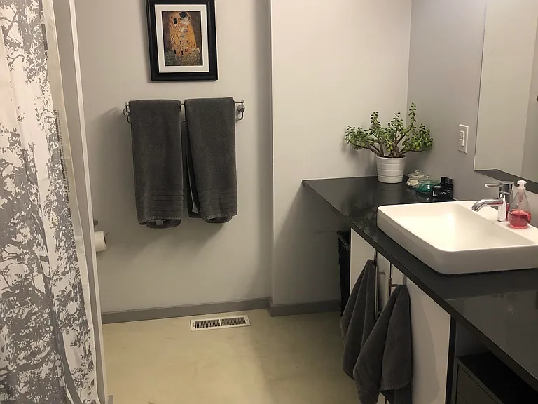 90 Bole St #402 — Photo 12