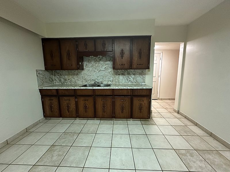 Burnaby House for rent - 2 Bedrooms — photo 5