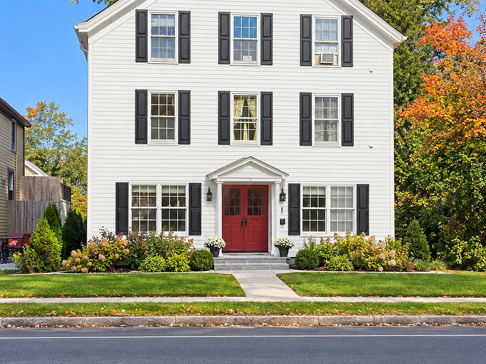 9 Hudson St #5