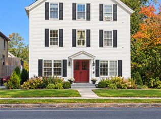 9 Hudson St #5, Kinderhook, NY 12106