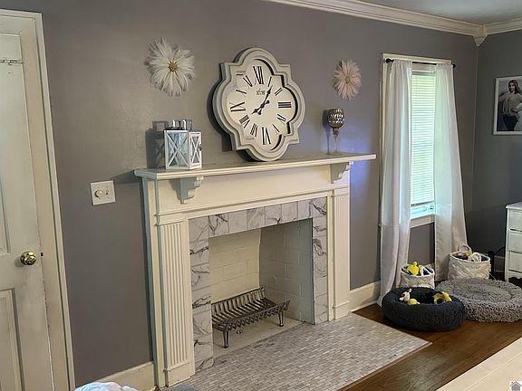 5th image of 250 Wallace Ln