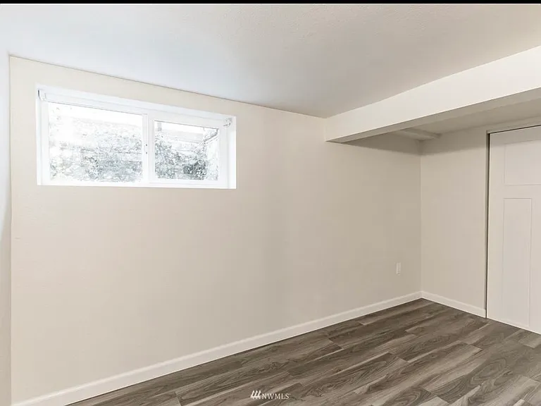 418 E Gowe St #2 — Photo 5