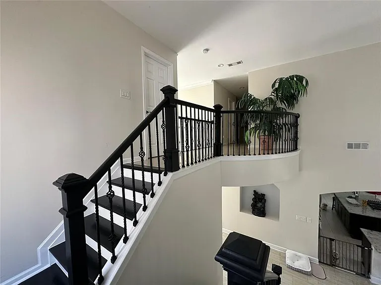 2670 Turning Leaf Dr — Photo 17