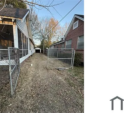 413 Mohawk St — Photo 4