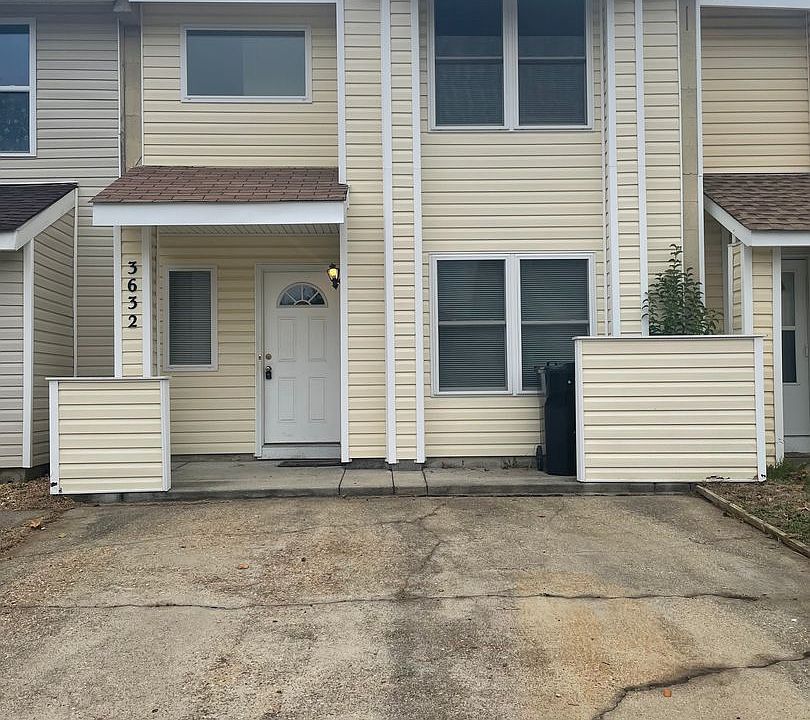 1st image of 3632 Chimney Creek Dr