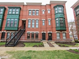 227 W Wood St #76C, Palatine, IL 60067