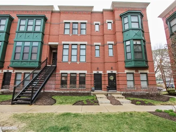 227 W Wood St #76C, Palatine, IL 60067