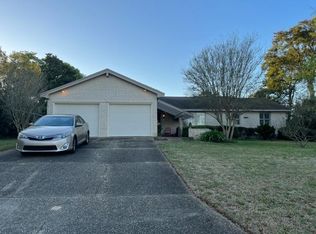 5285 Flax Rd, Pensacola, FL 32504