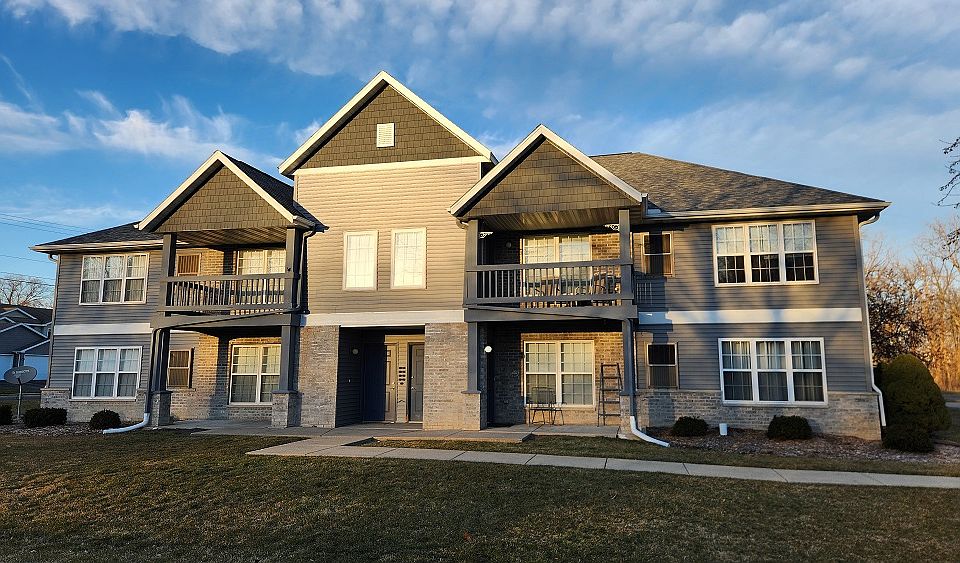 1st image of 301-315 Oneil St #305