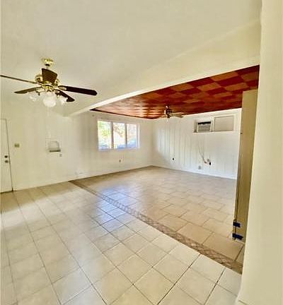 4th image of 647 Bonnabel Blvd #B