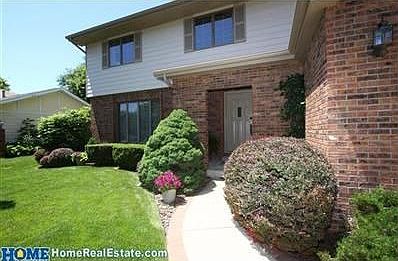 3rd image of 2601 Devonshire Dr