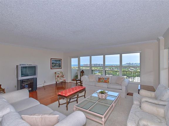 3rd image of 3200 Port Royale Drive #1806