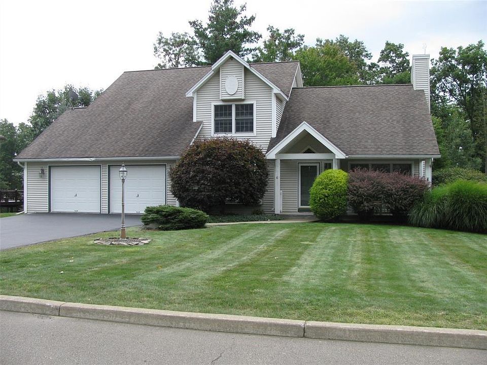 1st image of 6 Fernwood Ln