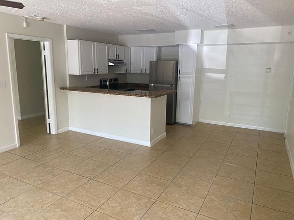 3rd image of 601 Lyons Rd APT 7105