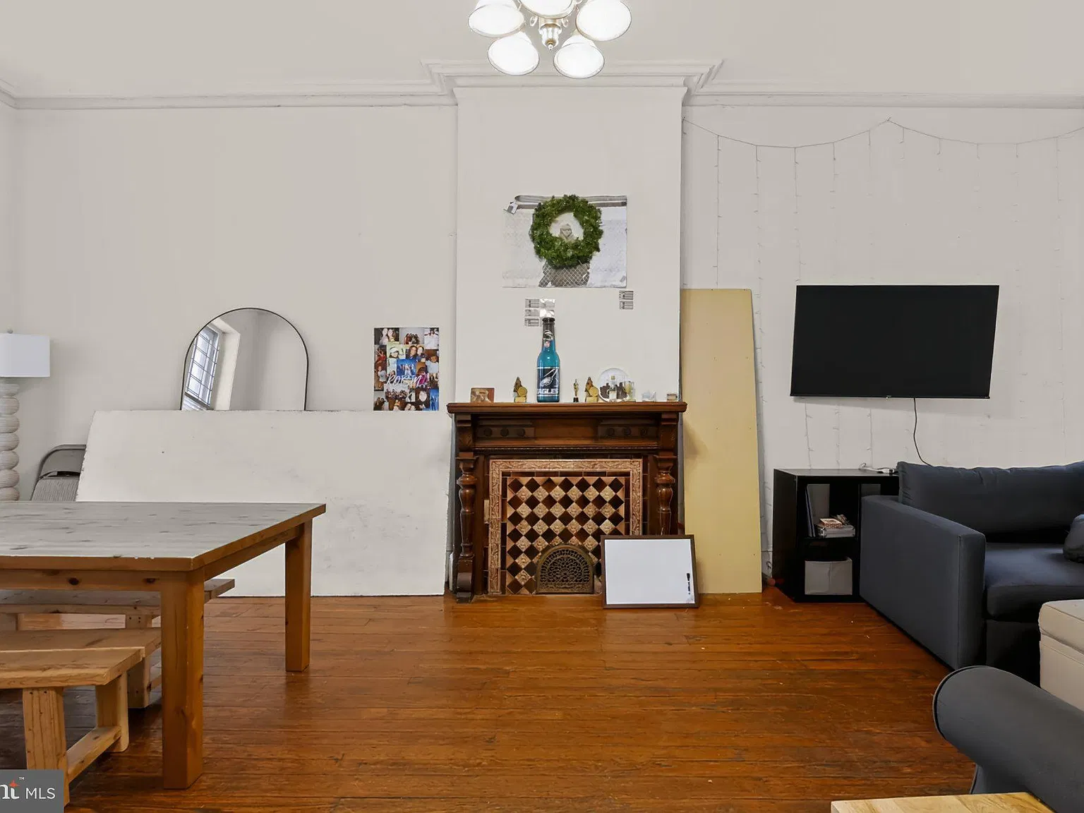 6 bed, 2.0 bath, 2175 sqft, $5,800 — Photo 4