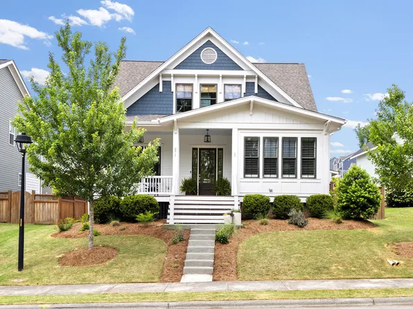 271 Ellsworth Manor Dr, Hillsborough, NC 27278