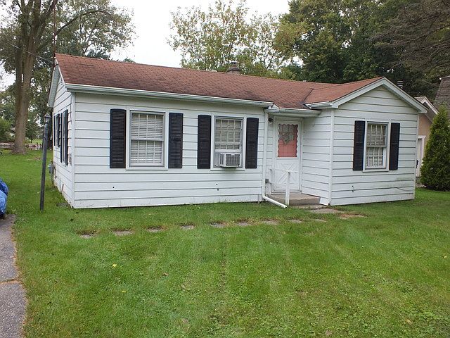 1st image of 35658 N Marine Dr