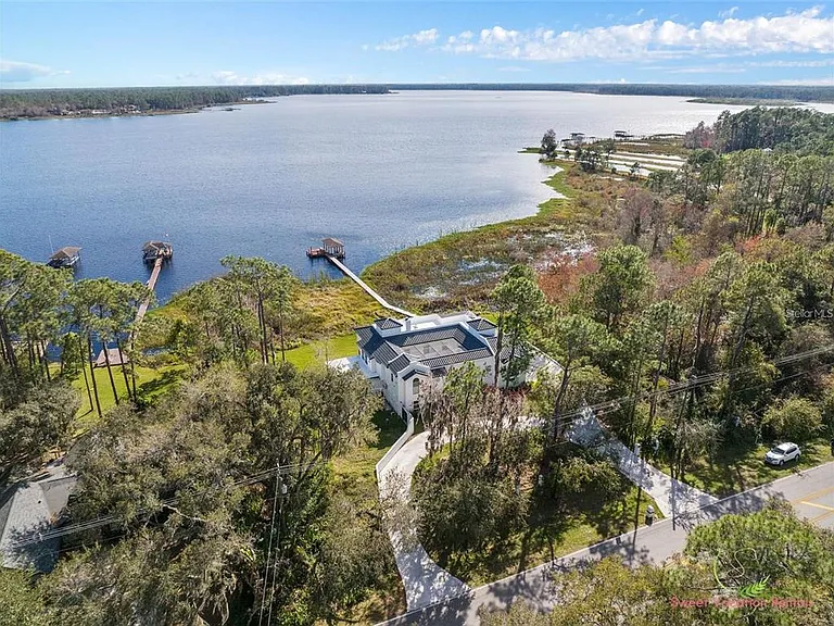 14182 Lake Mary Jane Rd — Photo 42