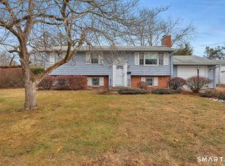 34 Dean Drive, East Hartford, CT 06118