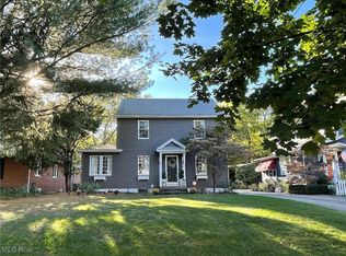 284 Kenilworth Dr, Akron, OH 44313