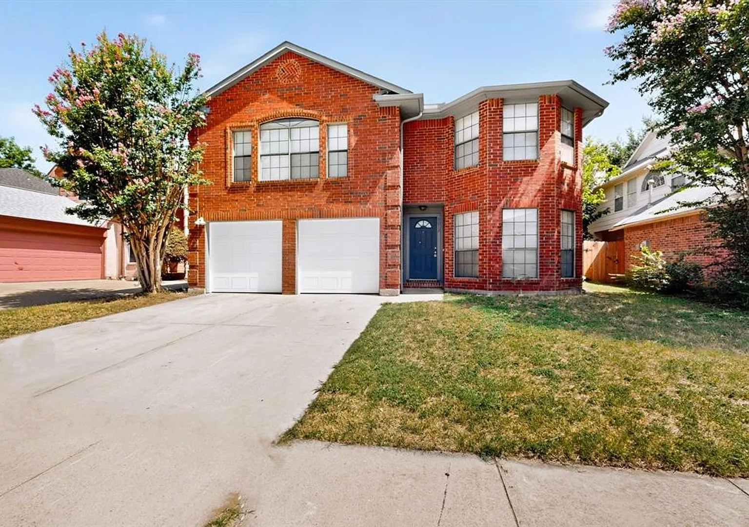 3-Bedroom Home in River Trails — Photo 1