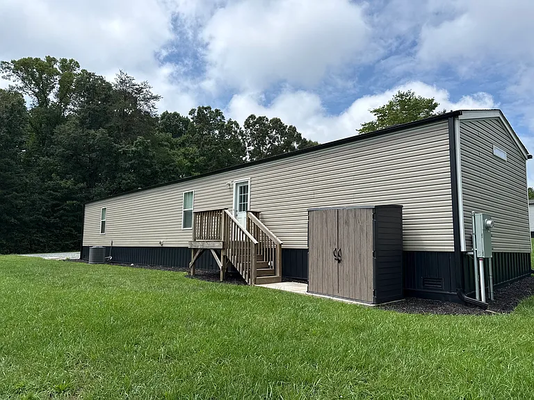 2175 Wilson Dairy Rd — Photo 10