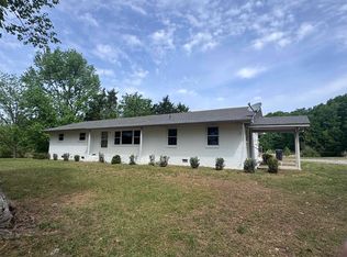 92 School House Rd, Eva, AL 35621