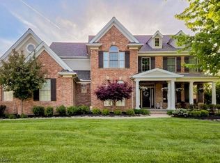 530 Legends Row, Avon Lake, OH 44012