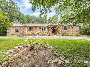 5520 S Farm Road 137, Springfield, MO 65810