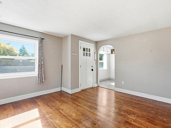 2nd image of 3602 P St