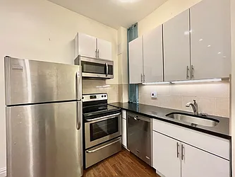 Rented by Lucas X Realty LLC